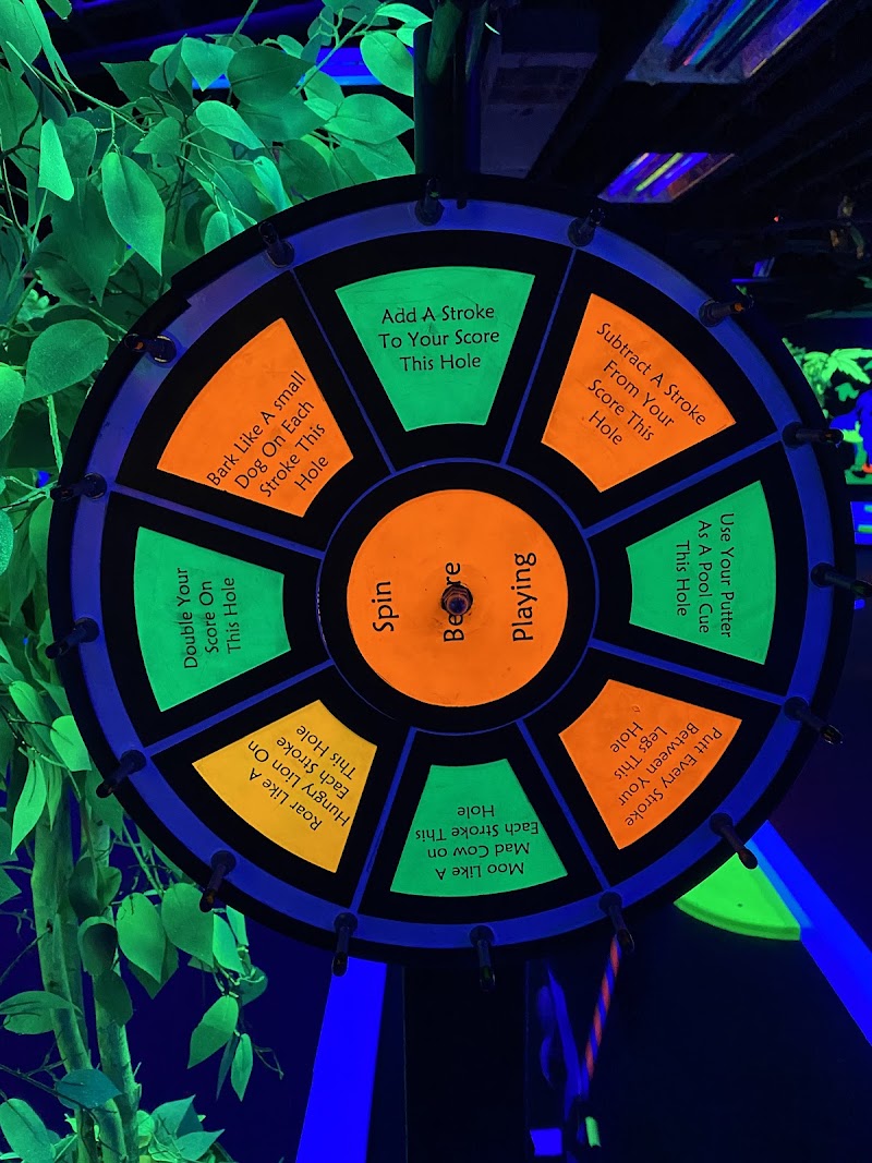 Glow Putt Mini Golf photo 5