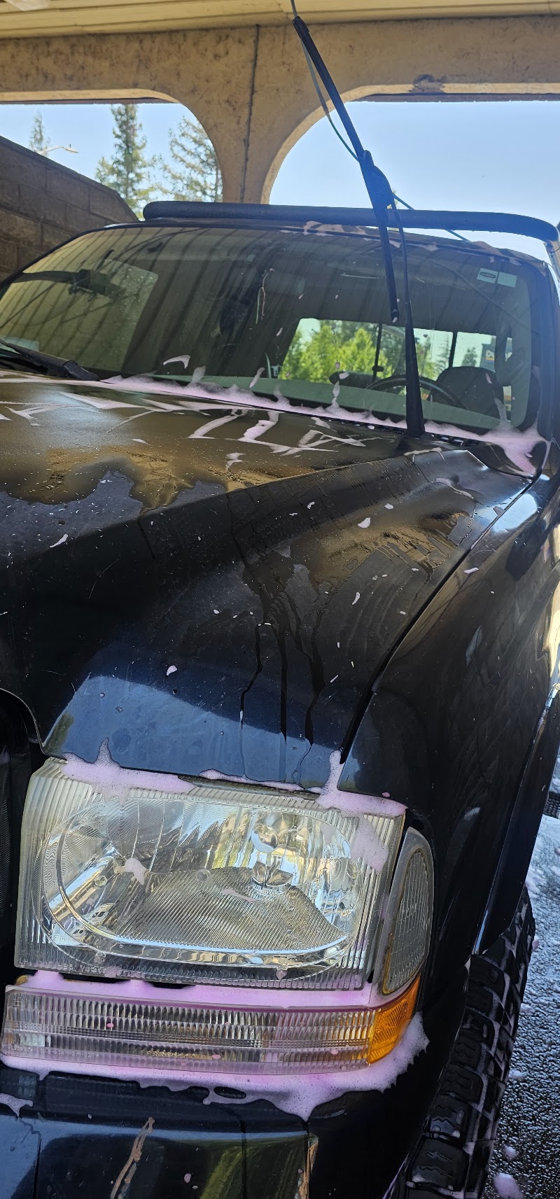 7 Flags Self Service Car Wash photo 4