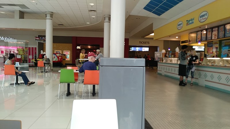 AMC Lake Square 12 photo 5