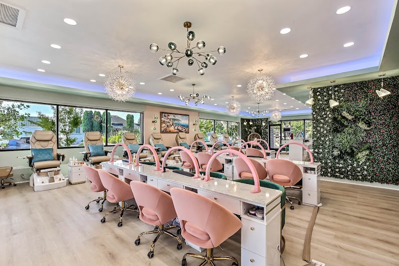 Crystal Nails Boutique photo 2