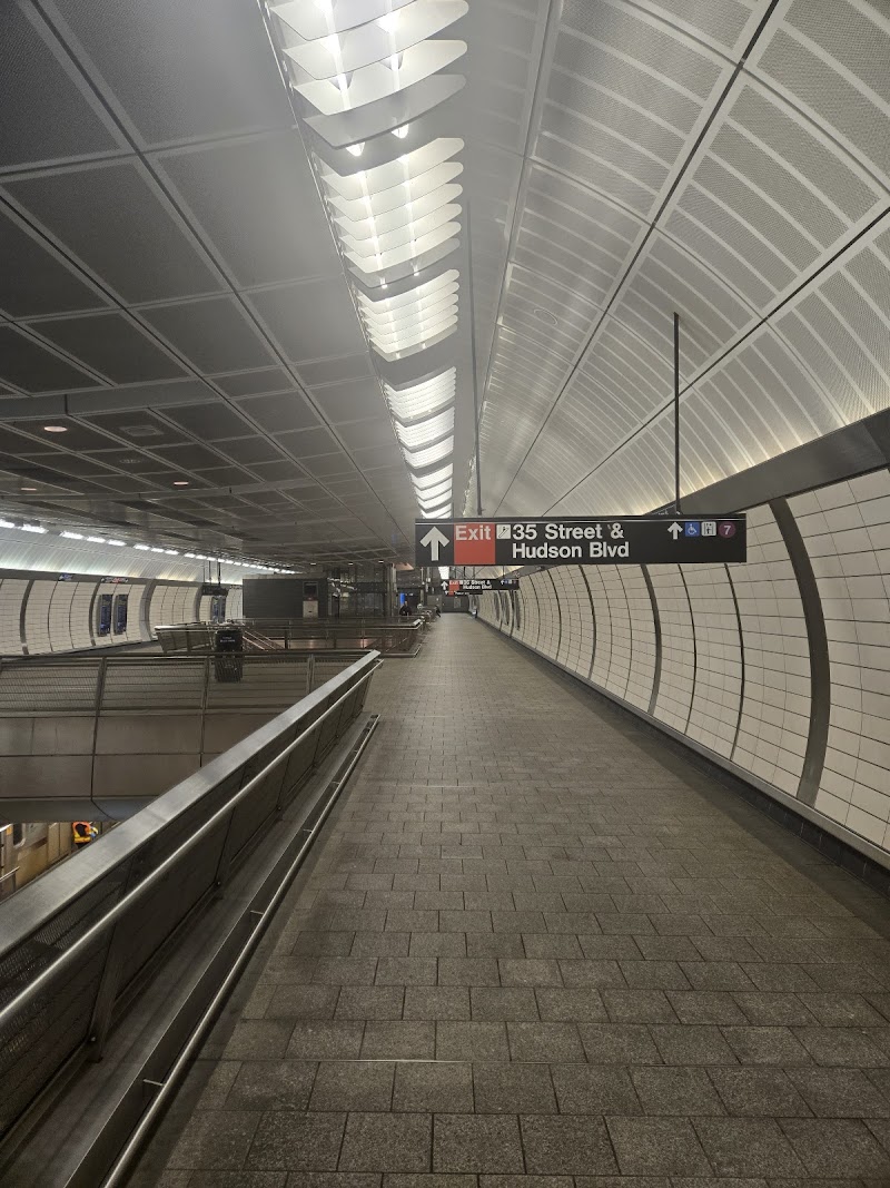 Photo of 34 St-Hudson Yards