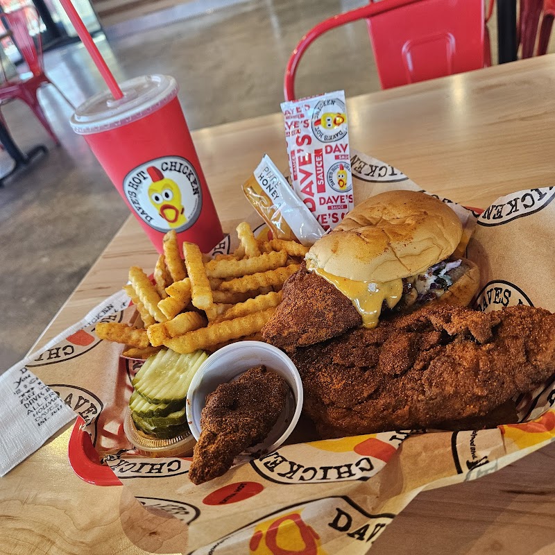 Dave's Hot Chicken photo 2