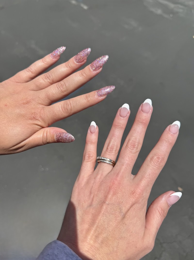 De Anza Nails photo 4