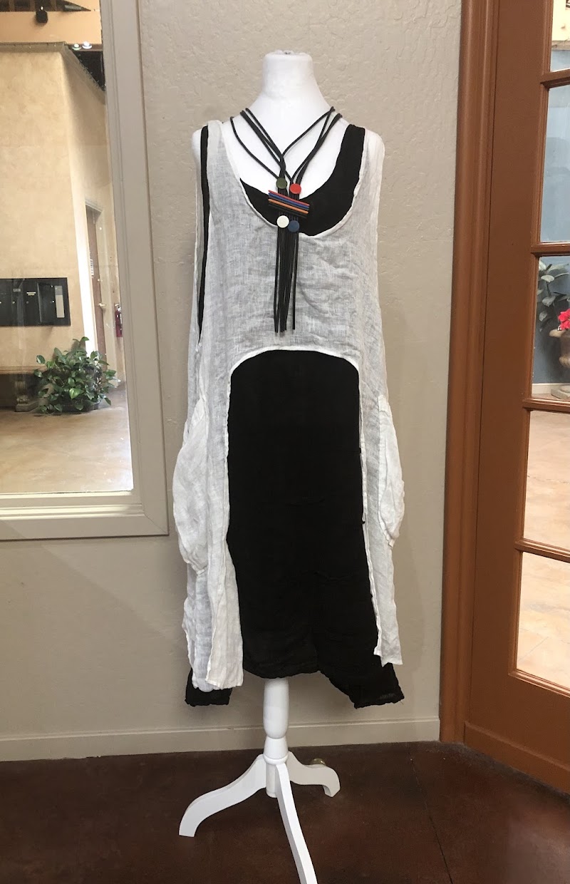 Saviz Boutique photo 2