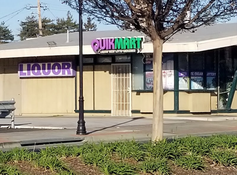 A & V Liquors & Grocery photo 3