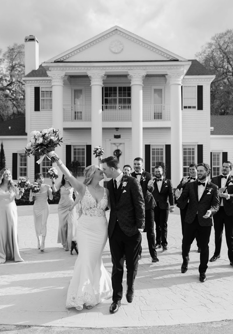 Legacy Lane Weddings photo 2