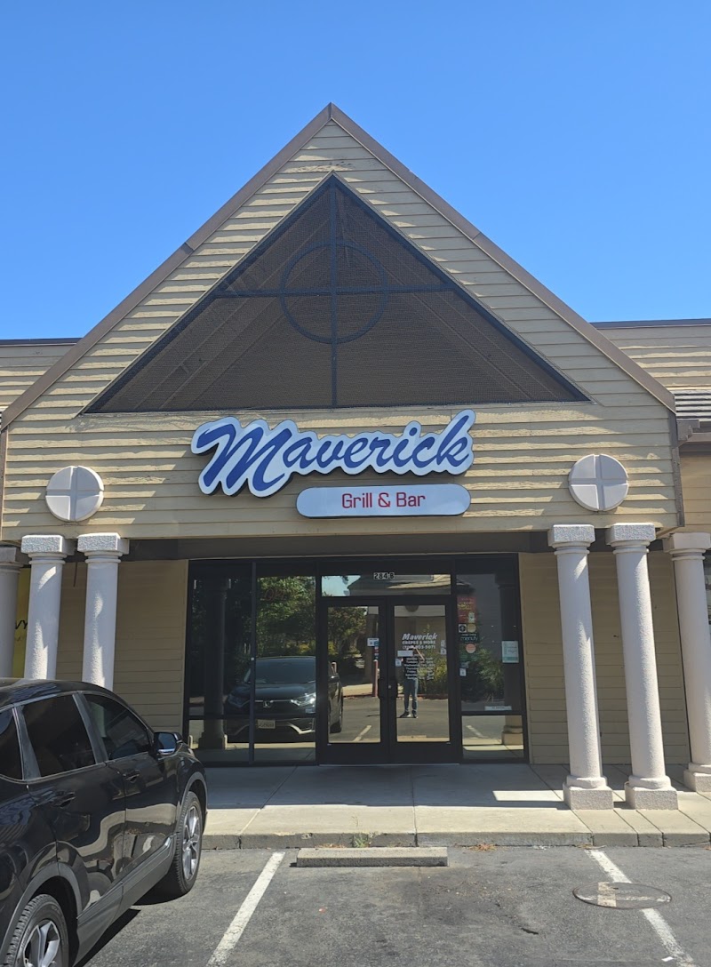 Maverick Grill & Bar photo 4