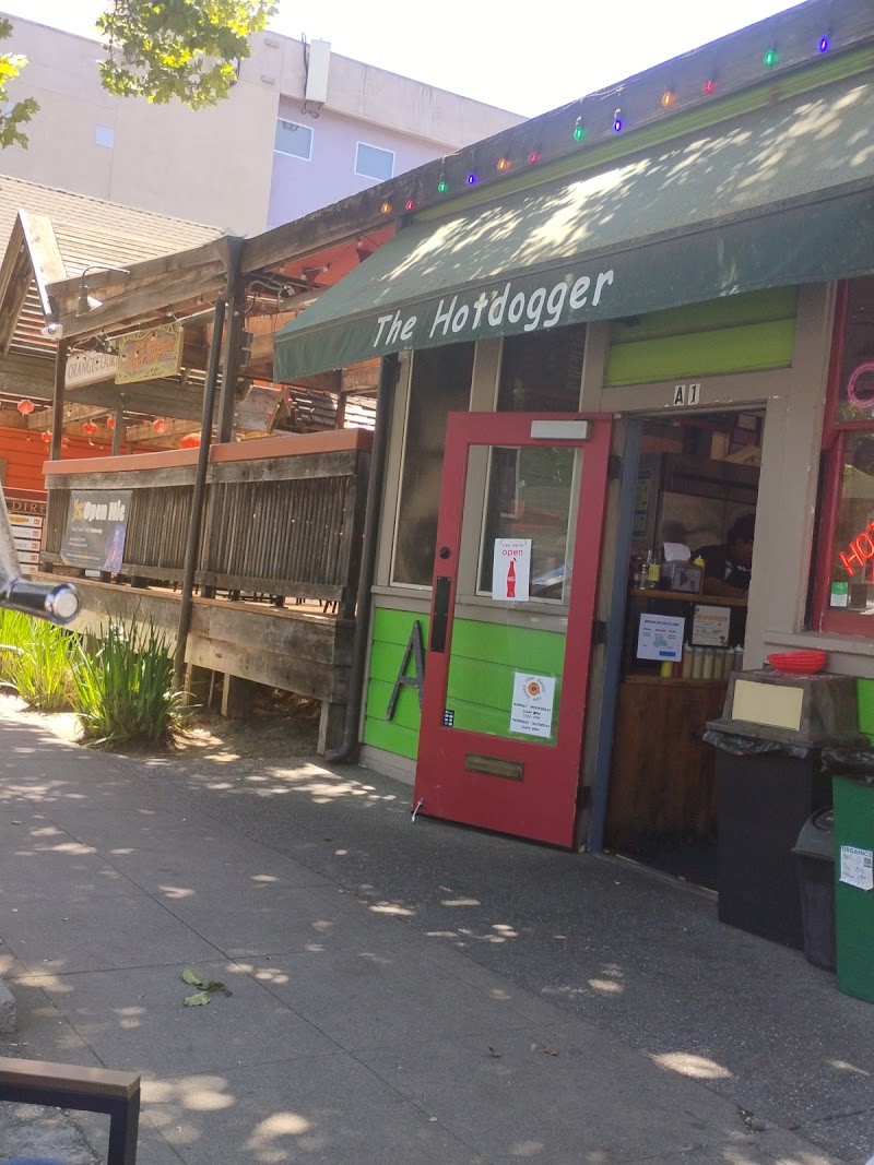 The Hotdogger photo 5