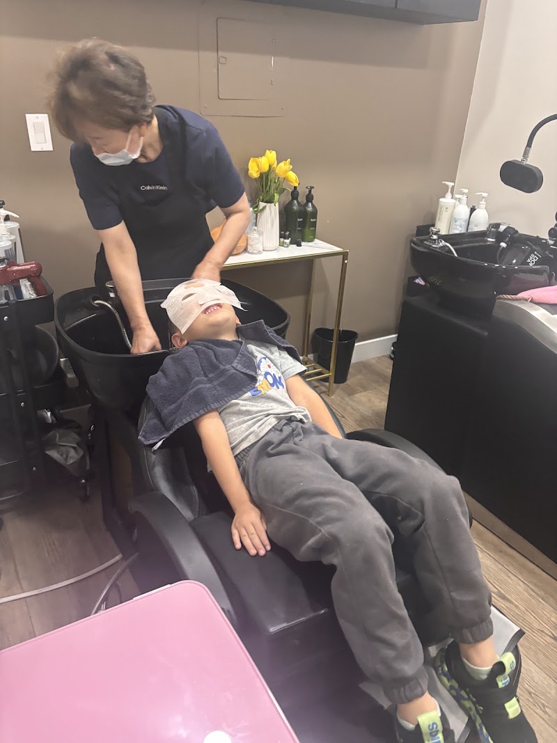 K Beauty Bar Salon photo 4