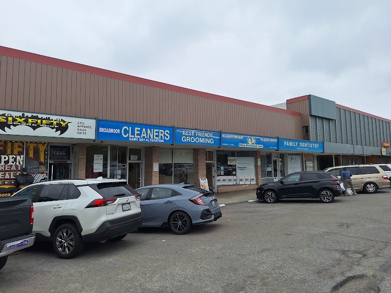 K & D Laundromat photo 5