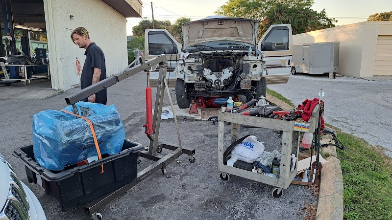 Hobson's Auto Repair photo 2