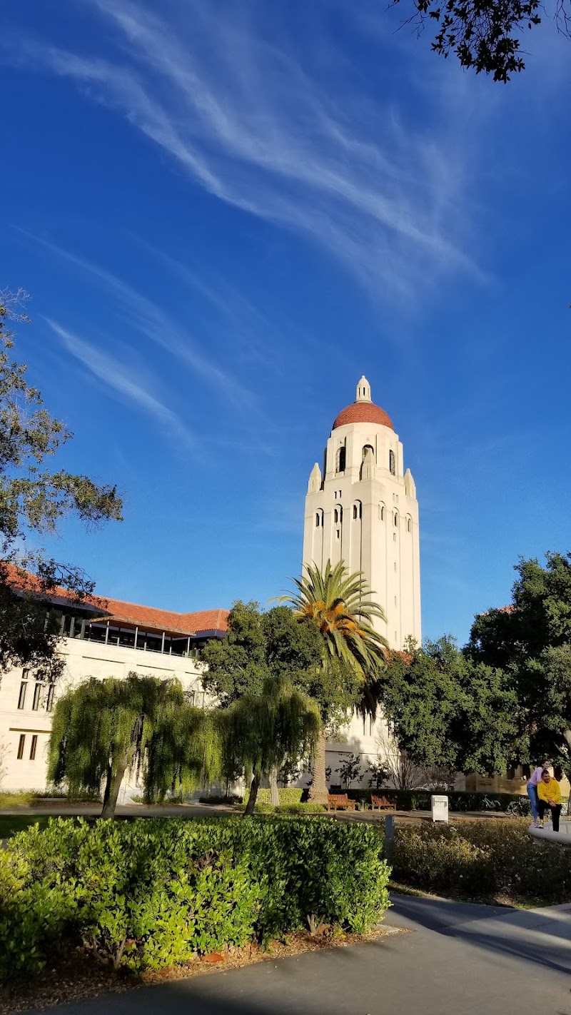 Photo of Hoover Tower