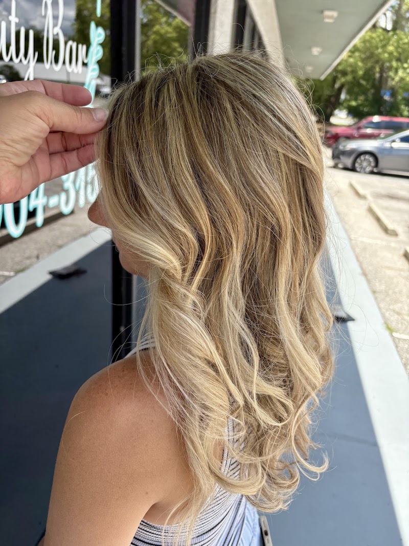 The Hairloom & beauty bar photo 5