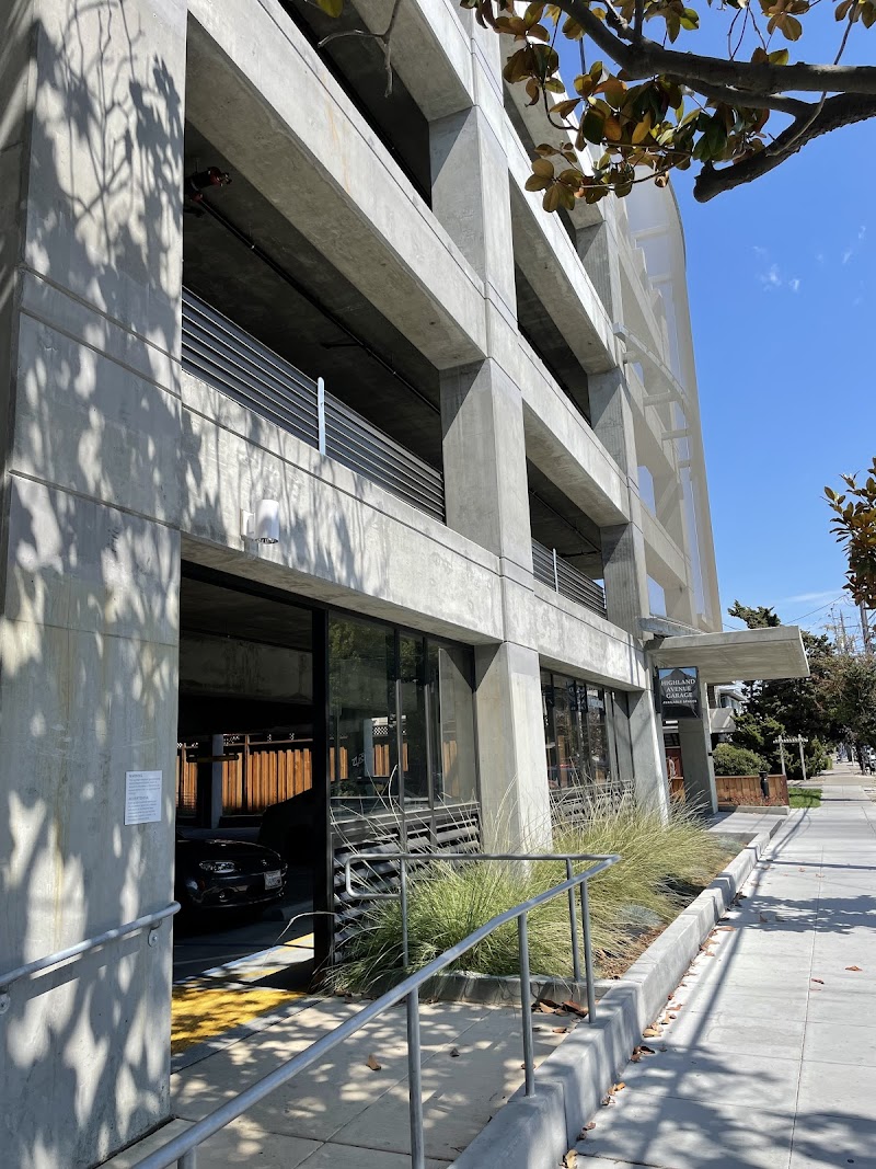 Highland Parking Garage | City of Burlingame photo 4