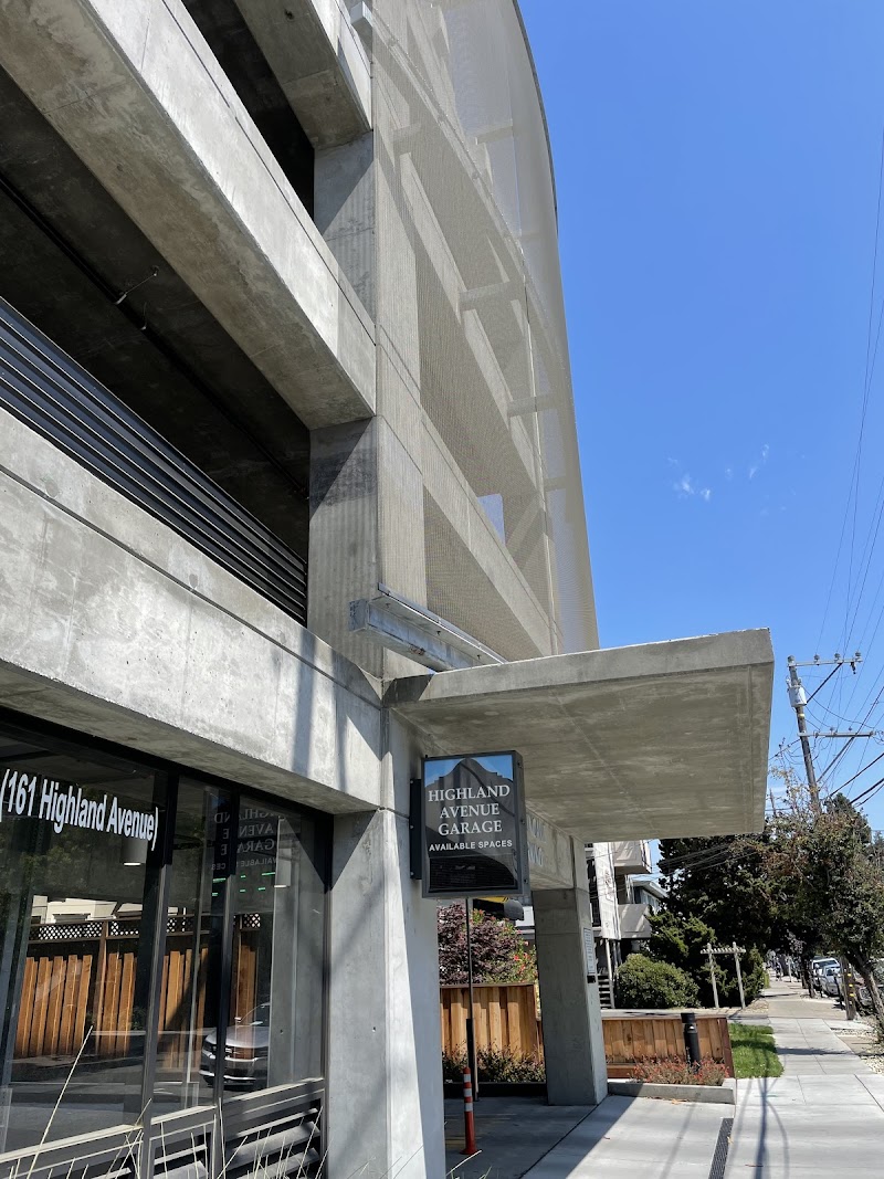 Highland Parking Garage | City of Burlingame photo 2
