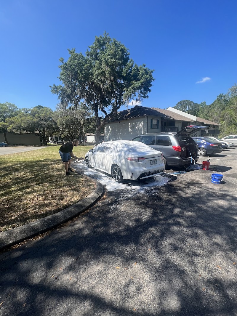 Mobile car wash photo 2