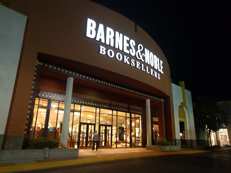 Photo of Barnes & Noble