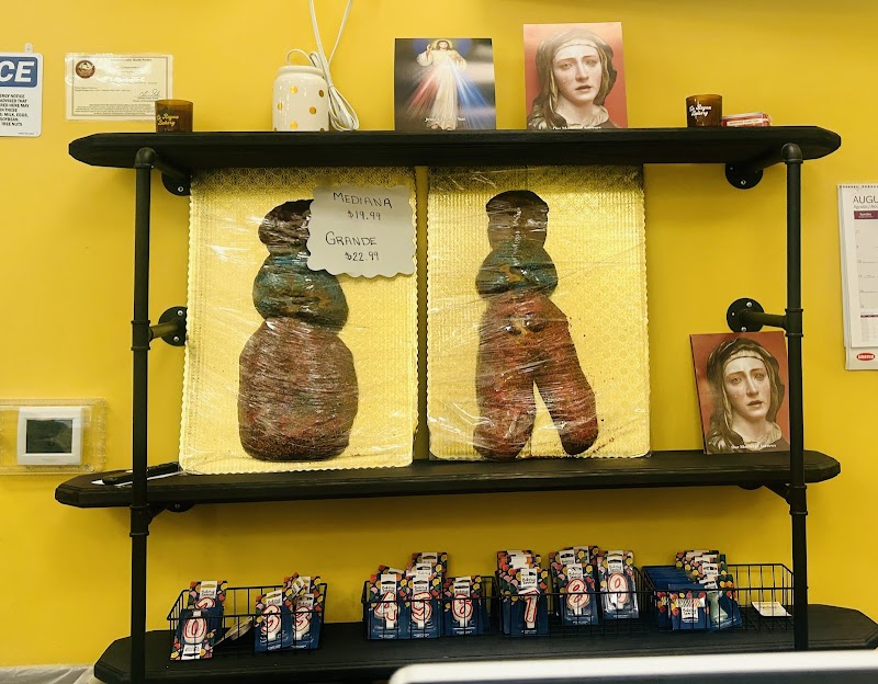 La Reyna Bakery photo 5