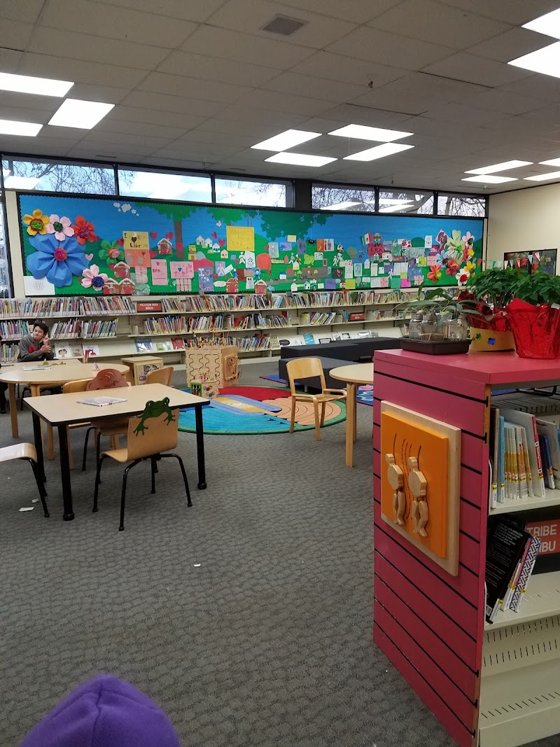 Photo of East Palo Alto Library