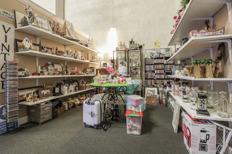 AJK Unique Emporium photo 3