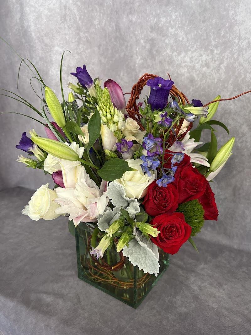 Mona Floral Design photo 5