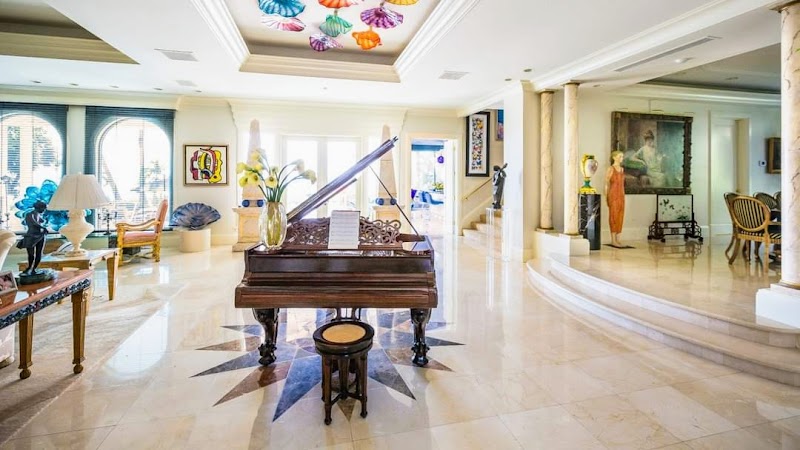 Photo of Real Estate With Chris Brown