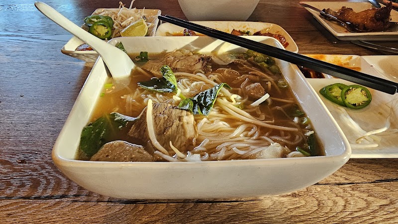 Saigon Kitchen photo 3
