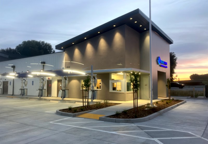 BlueWave Express Car Wash photo 2