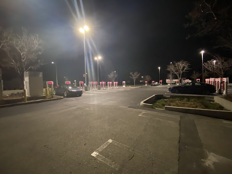 Tesla Supercharger photo 3