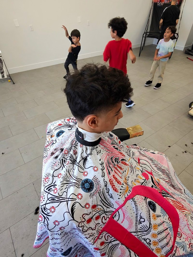 Gio's Barbershop photo 3