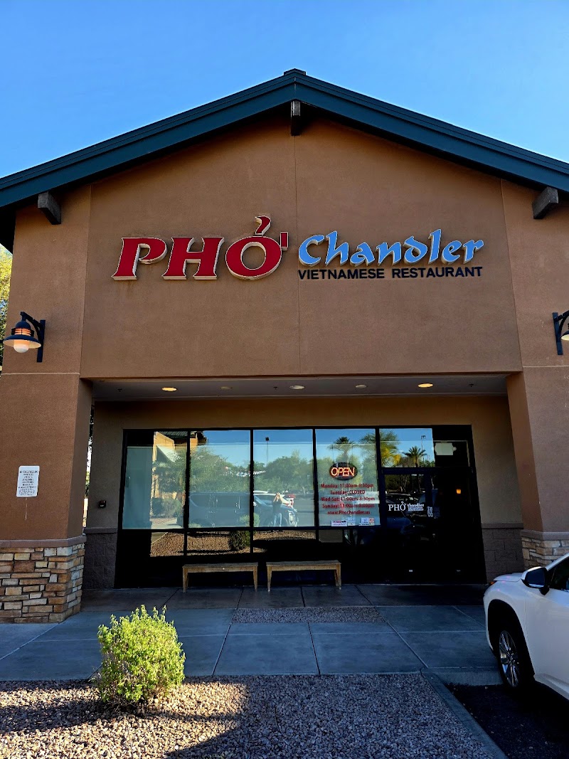 Photo of Pho Chandler