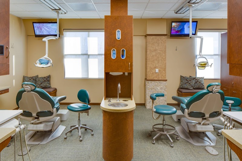 Ackerman & Towson Dentistry photo 2