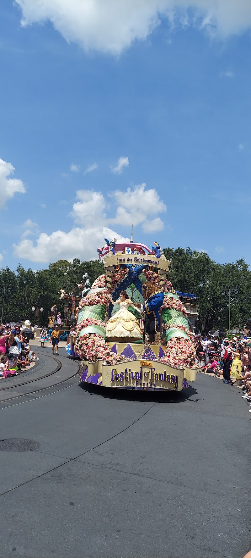 Mickey’s Magical Friendship Faire photo 4