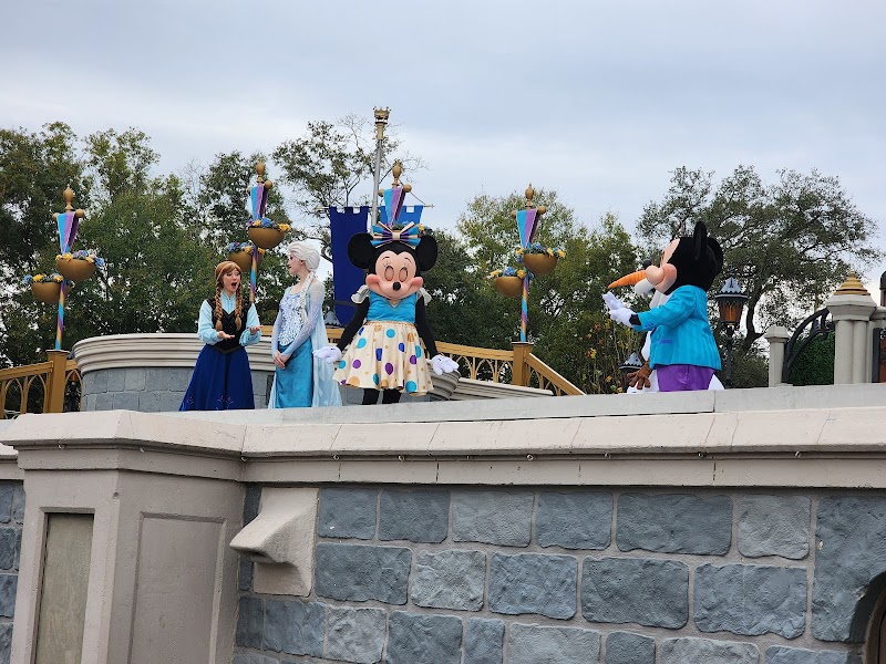 Mickey’s Magical Friendship Faire photo 5