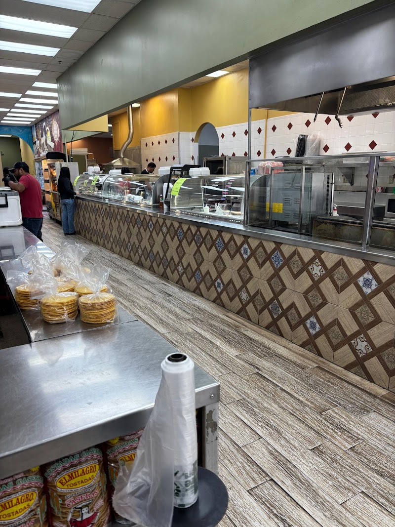 El Mirasol Bakery-Deli-Meat-Grocery photo 2