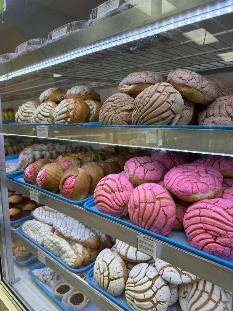 El Mirasol Bakery-Deli-Meat-Grocery photo 4