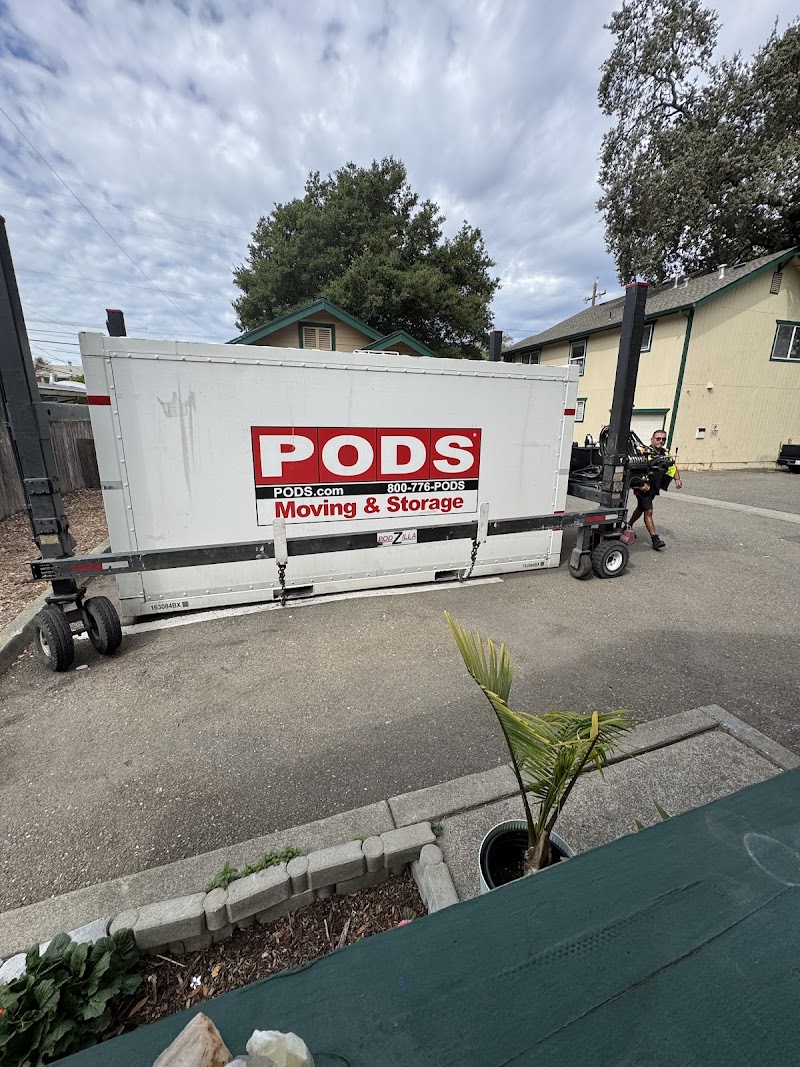 PODS Moving & Storage photo 3