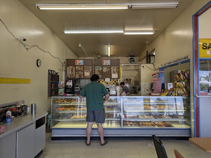 Amy's Donuts photo 4
