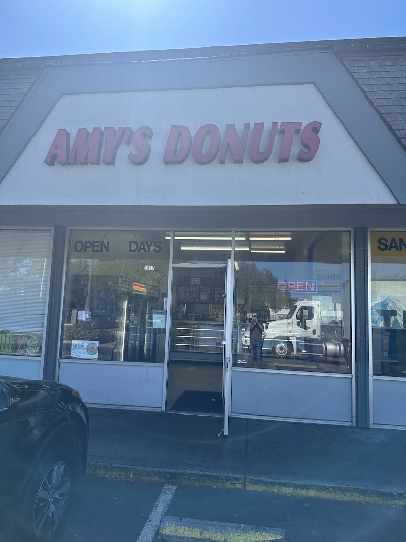 Amy's Donuts photo 5