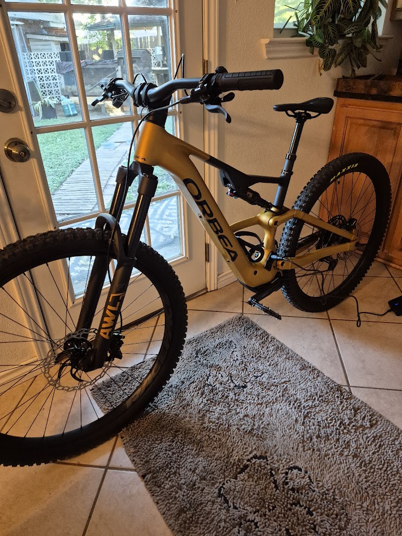 Airpark Bike Co photo 4
