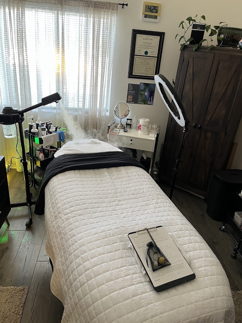 MiBelle Esthetics- Facials, Sugaring & Spray Tanning photo 5