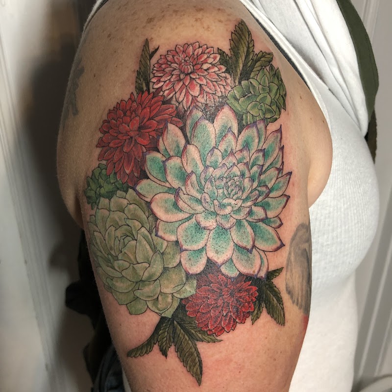 Redtail Tattoo Studio and Gallery photo 2