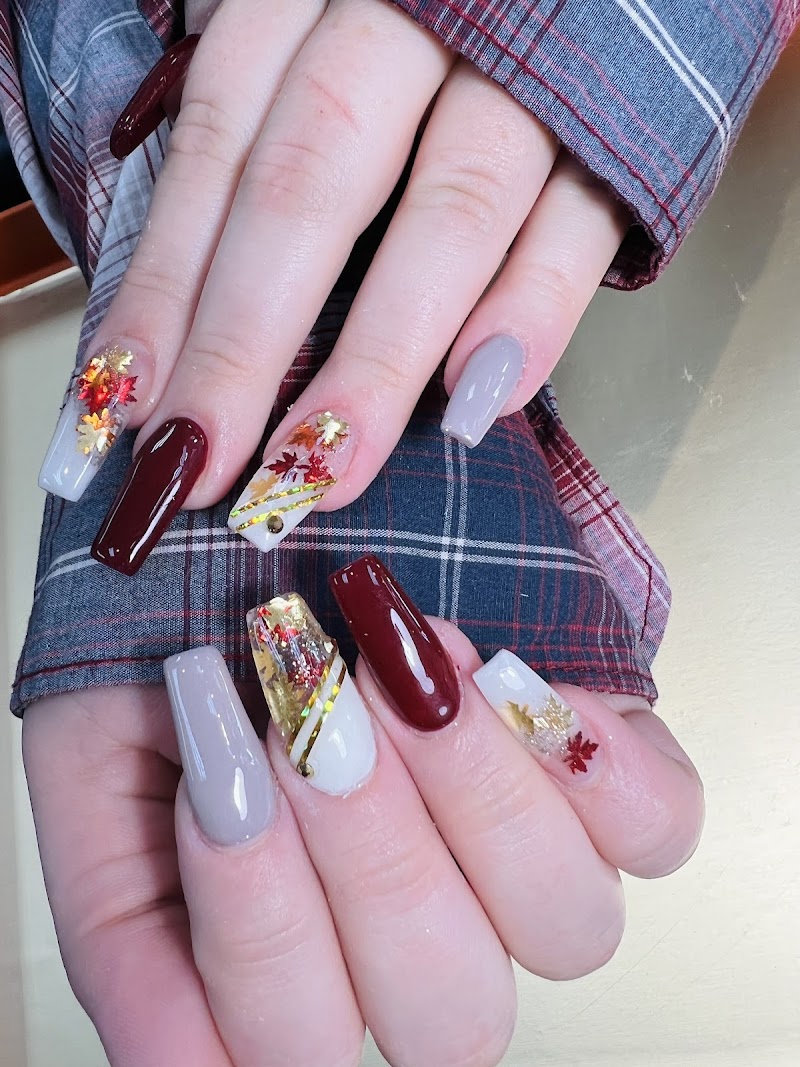 Luxury Nails photo 4