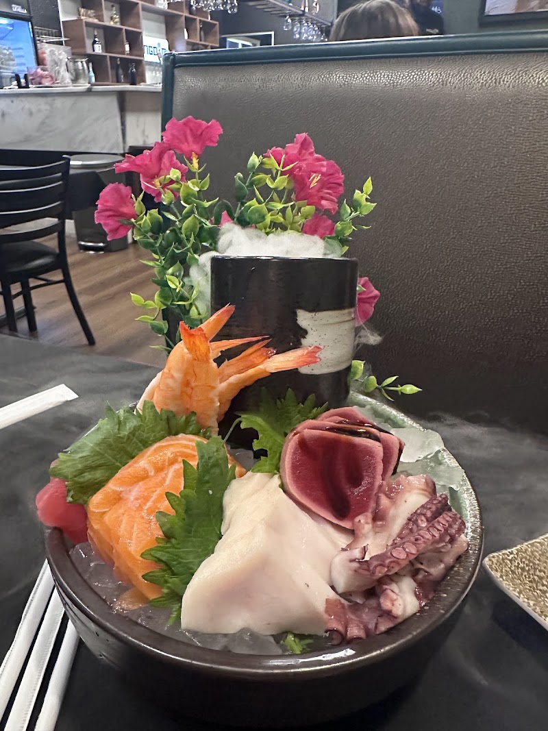 Kingdom Sushi photo 3