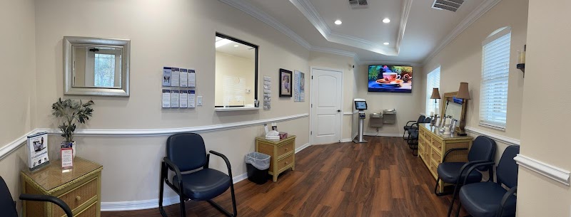 LoCicero Health - Internal Medicine - Primary Care, Behavioral Health, Podiatry, and Audiology photo 4