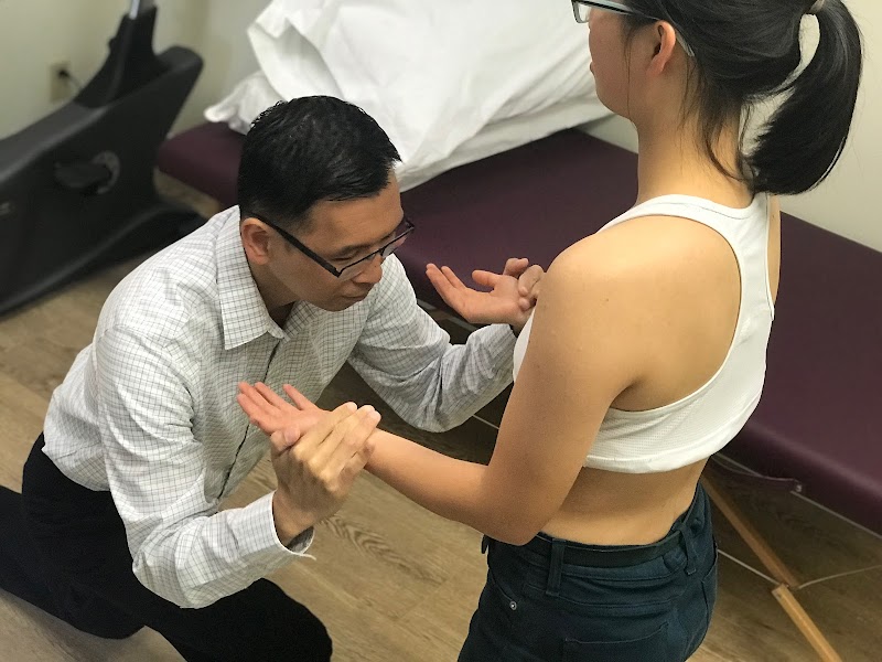 Henry Wong Physical Therapy and Wellness photo 2