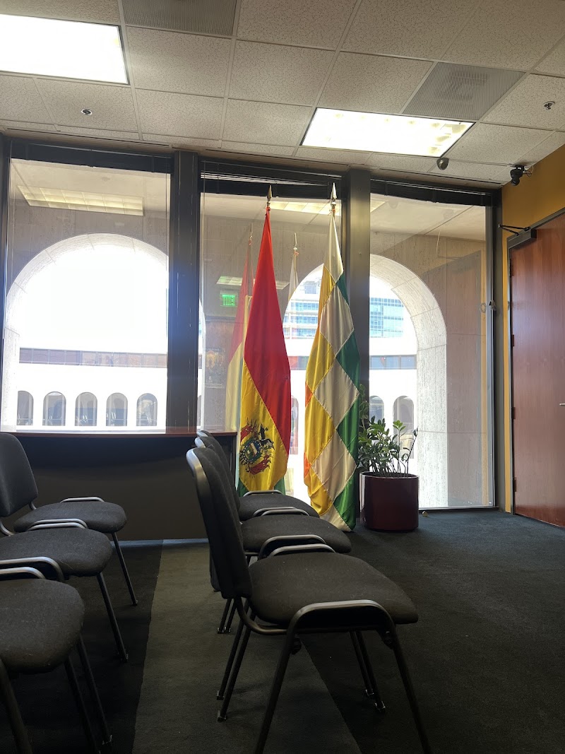 Consulado General de Bolivia en Los Angeles photo 4