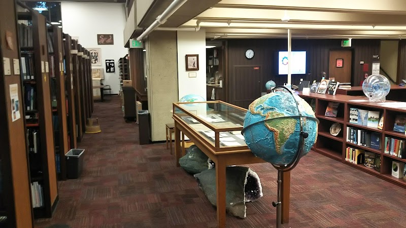 Branner Earth Sciences Library photo 5
