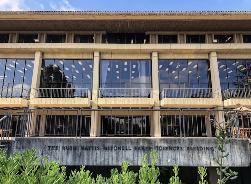 Branner Earth Sciences Library photo 3