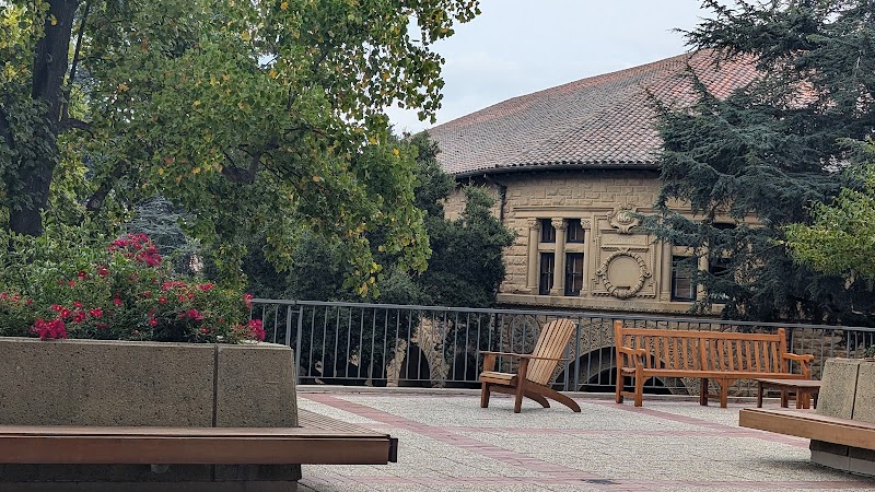 Branner Earth Sciences Library photo 4